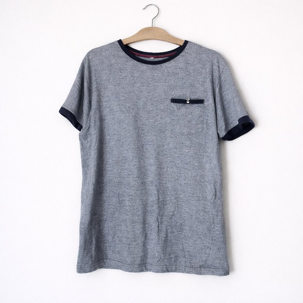 DENIM & FLOWER | Blue & Grey Dot Pocket Tee Shirt – Men’s Small